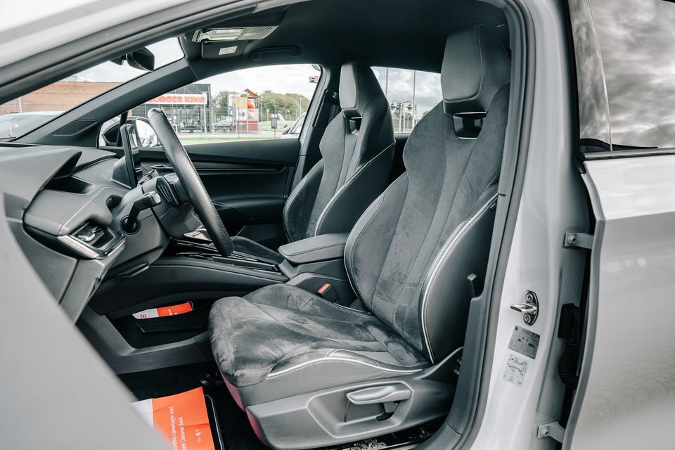 Skoda Enyaq 60 iV Sportline 5d