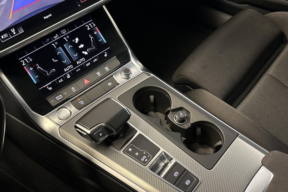 Audi A6 50 TFSi e Sport quattro S-tr. 4d