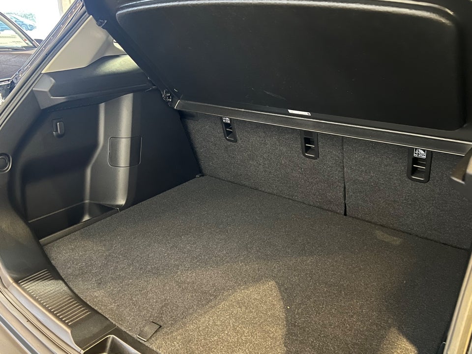 Suzuki S-Cross 1,4 mHybrid Active 5d