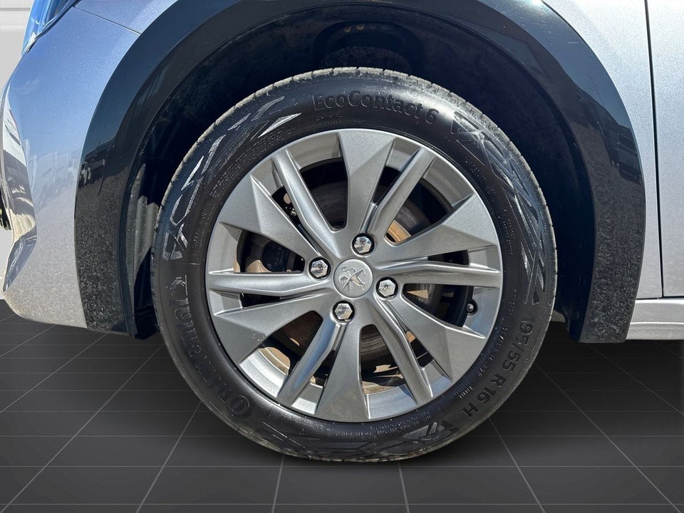 Peugeot e-208 50 Allure 5d