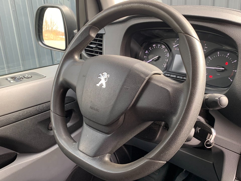 Peugeot Expert 2,0 BlueHDi 120 L2 Plus Van
