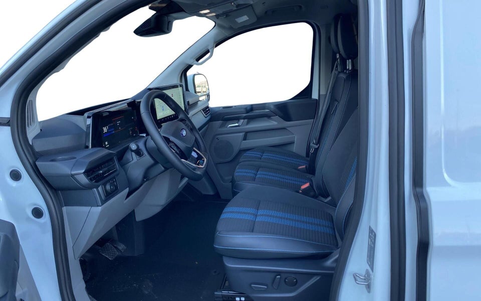 Ford E-Transit Custom 320S 64 Sport