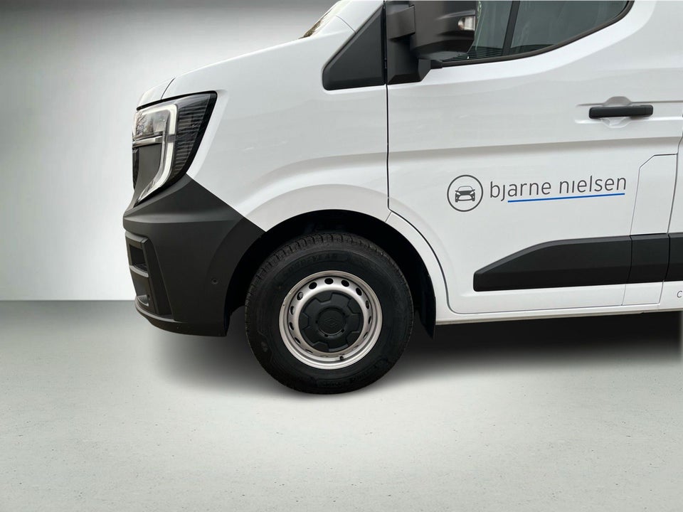 Renault Master V T33 2,0 dCi 150 L2H2 Kassevogn Tekno aut.