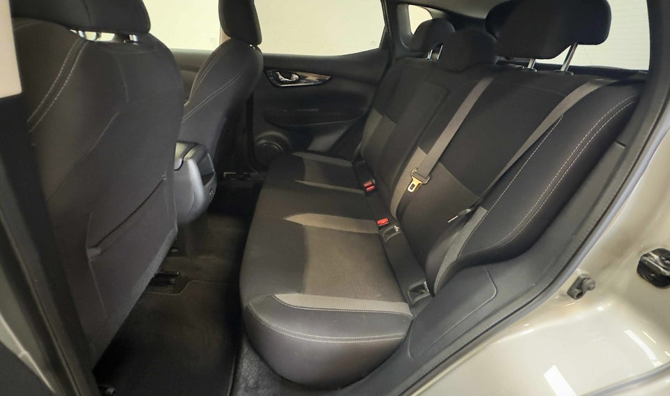 Nissan Qashqai 1,5 dCi 115 N-Connecta DCT 5d