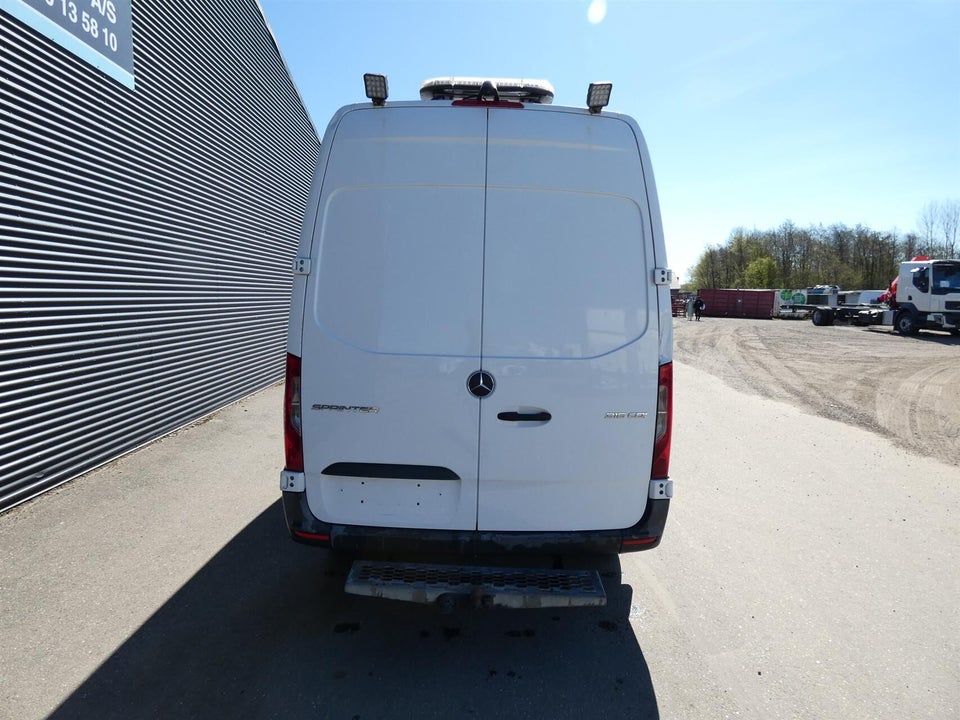 Mercedes Sprinter 316 2,2 CDi A2 Kassevogn RWD