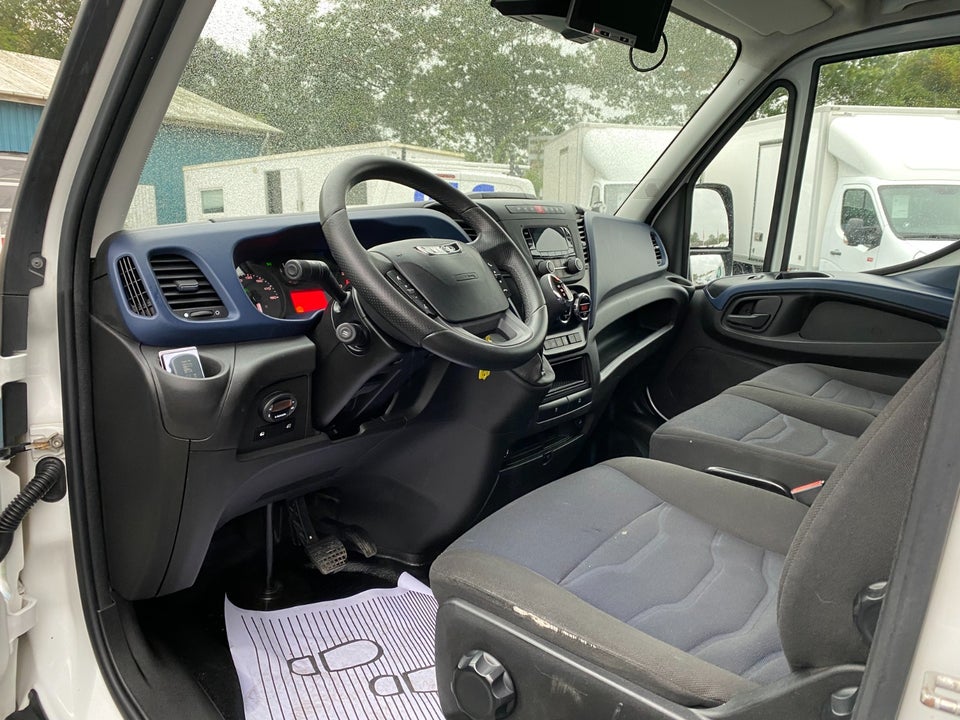 Iveco Daily 2,3 35S16 Alukasse m/lift AG8 2d