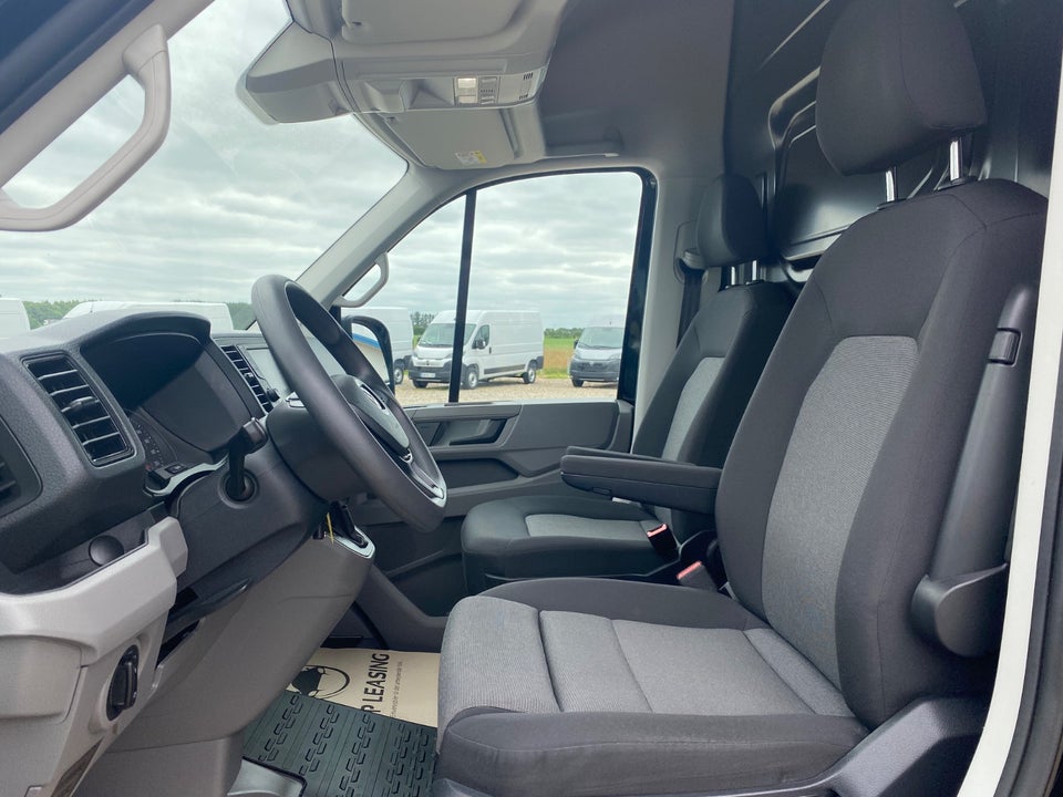 VW Crafter 35 2,0 TDi 177 Kassevogn L4H3 aut.