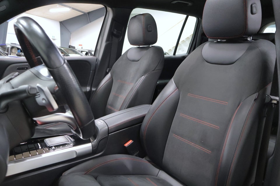 Mercedes EQB300 AMG Line 4Matic 5d