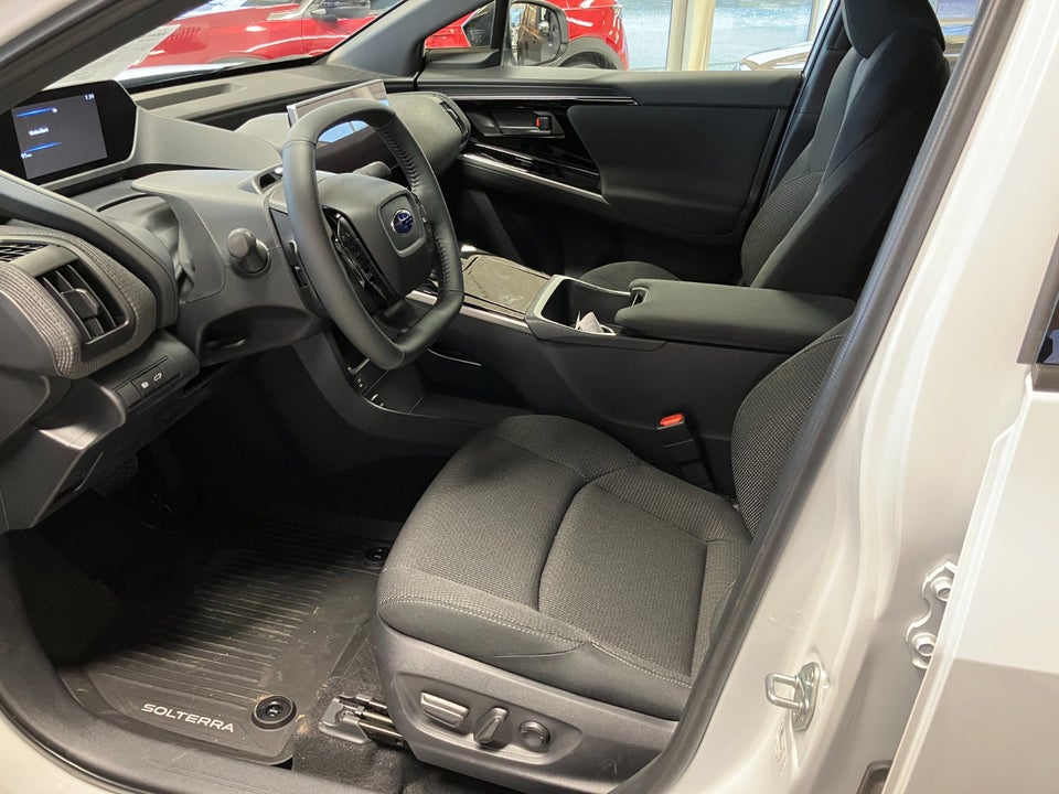 Subaru Solterra 71 Limited 5d