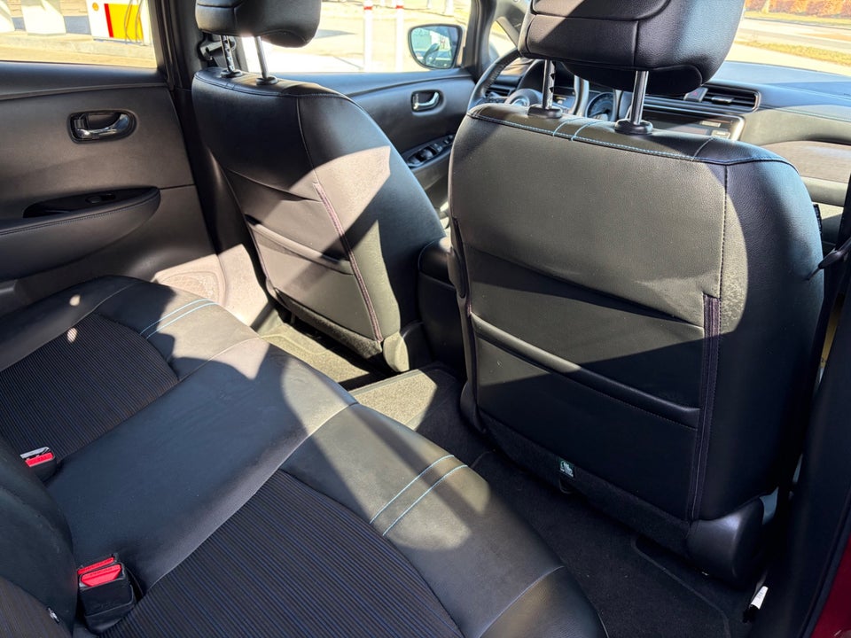 Nissan Leaf 40 Tekna 5d