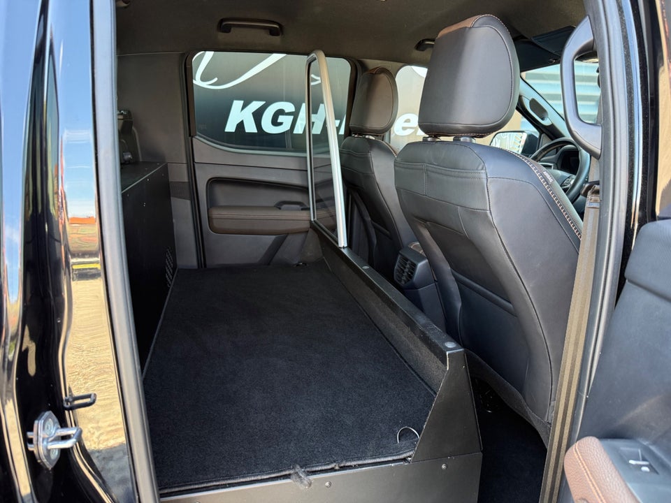 VW Amarok 3,0 TDi 240 Pan Americana aut. 4Motion 4d