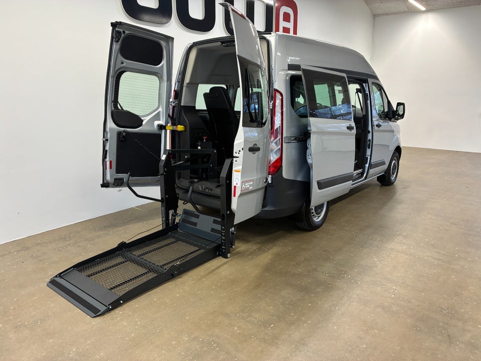 Ford Transit Custom Kombi 310S 2,2 TDCi 100 Ambiente 5d