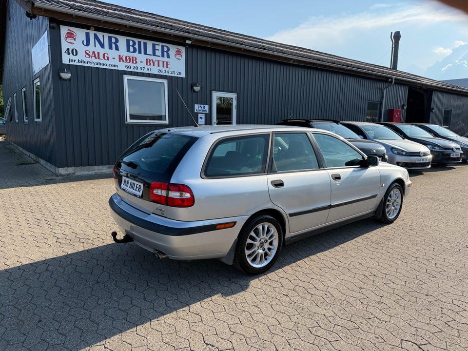 Volvo V40 1,8 Jubilæum 5d