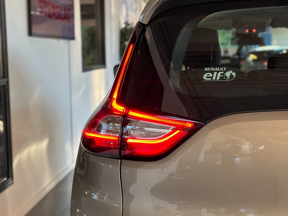 Renault Grand Scenic IV 1,7 dCi 120 Zen 7prs 5d