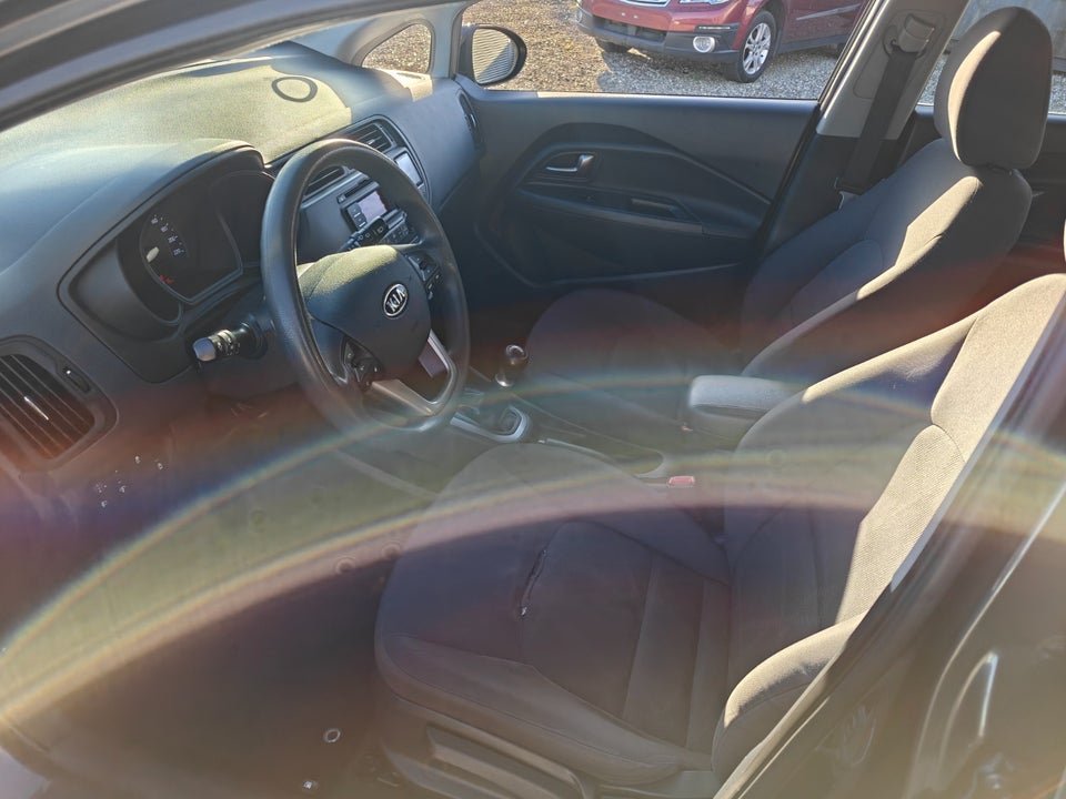 Kia Rio 1,2 CVVT Motion 5d