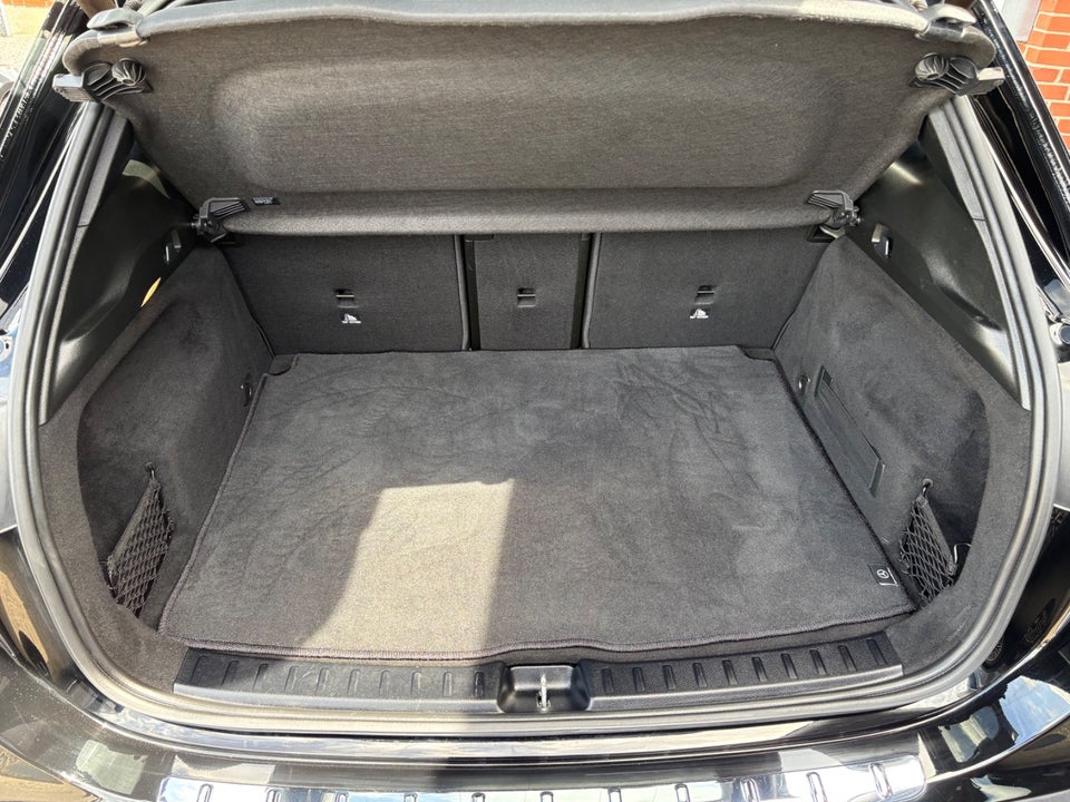 Mercedes EQA250 5d
