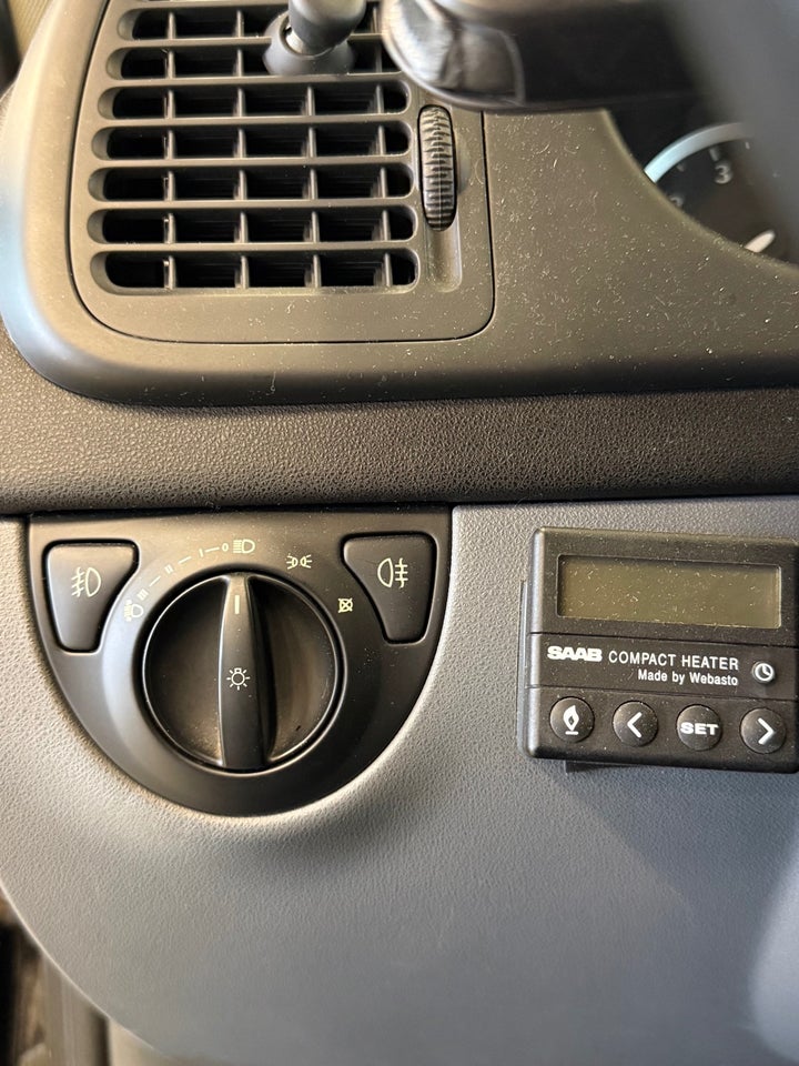 Saab 9-3 1,8 t Expression SportCombi Hirsch 5d
