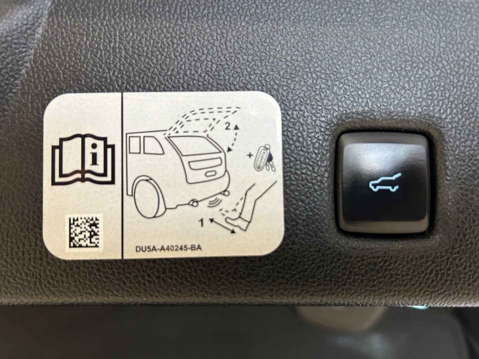 Ford Kuga 2,5 PHEV ST-Line CVT 5d