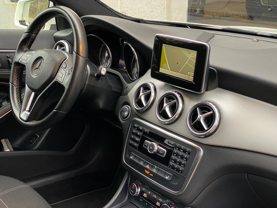 Mercedes GLA250 2,0 aut. Van 5d