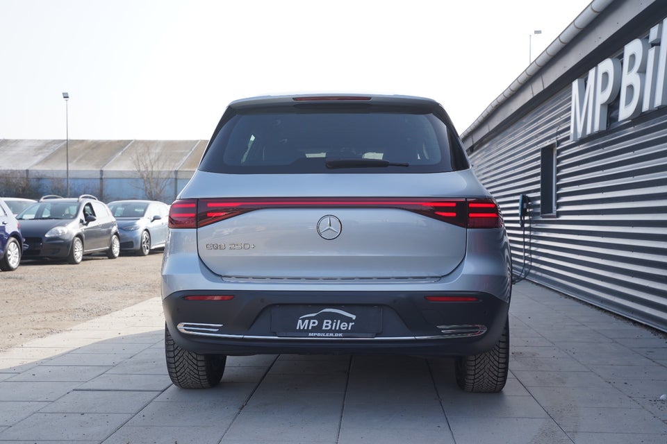 Mercedes EQB250+ Electric Art 7prs 5d