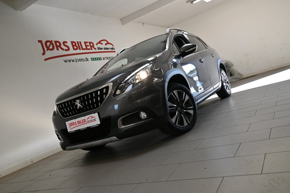 Peugeot 2008 1,6 BlueHDi 100 Allure Sky 5d