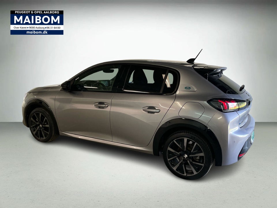 Peugeot e-208 50 GT 5d