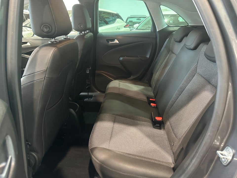 Opel Crossland 1,2 First Edition 5d