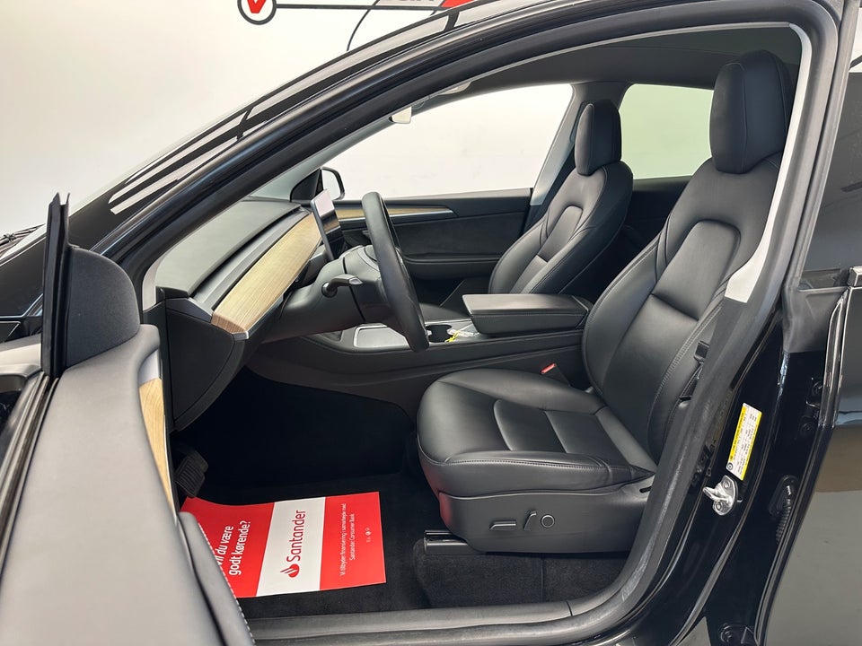 Tesla Model Y Long Range AWD 5d