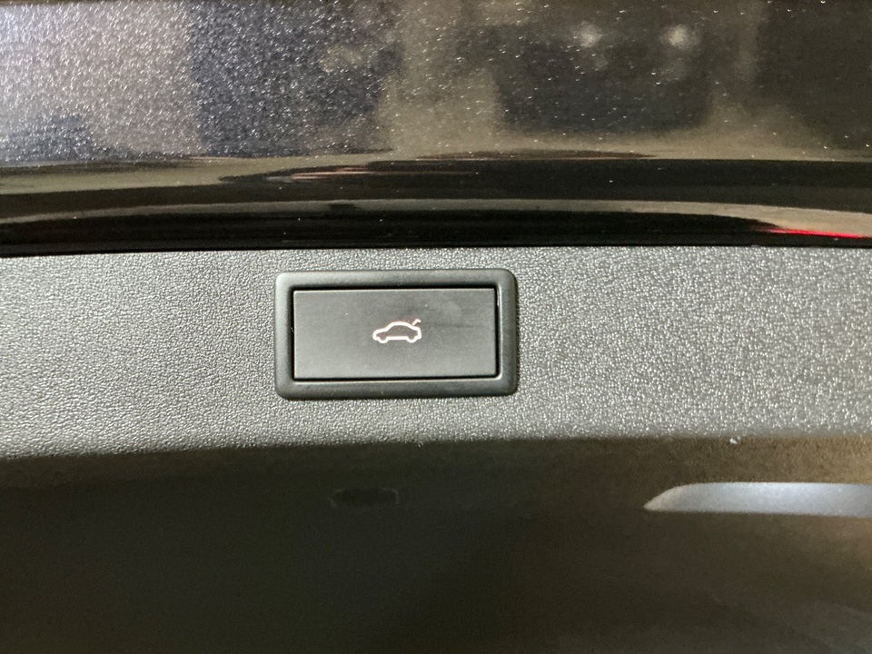 Skoda Enyaq 80 iV Suite 5d