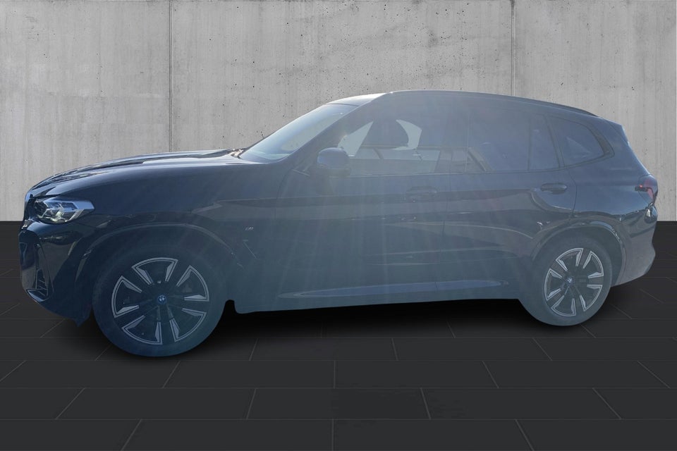 BMW iX3 Charged M-Sport 5d