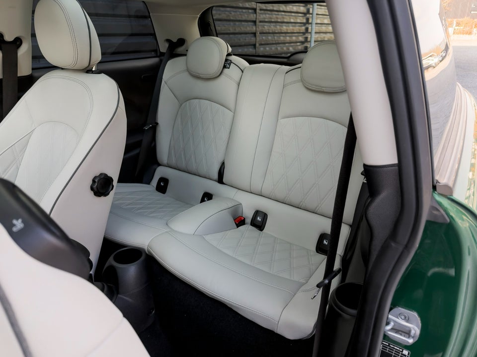 MINI Cooper SE Premium Extra 3d