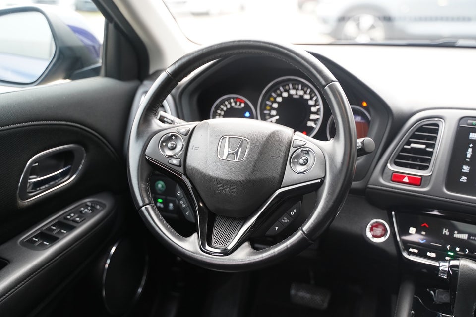 Honda HR-V 1,5 i-VTEC Executive CVT 5d