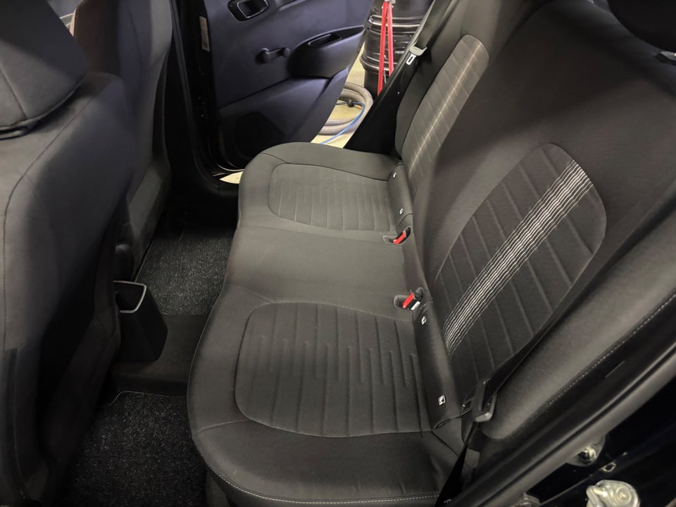 Hyundai i10 1,0 MPi Advanced 5d