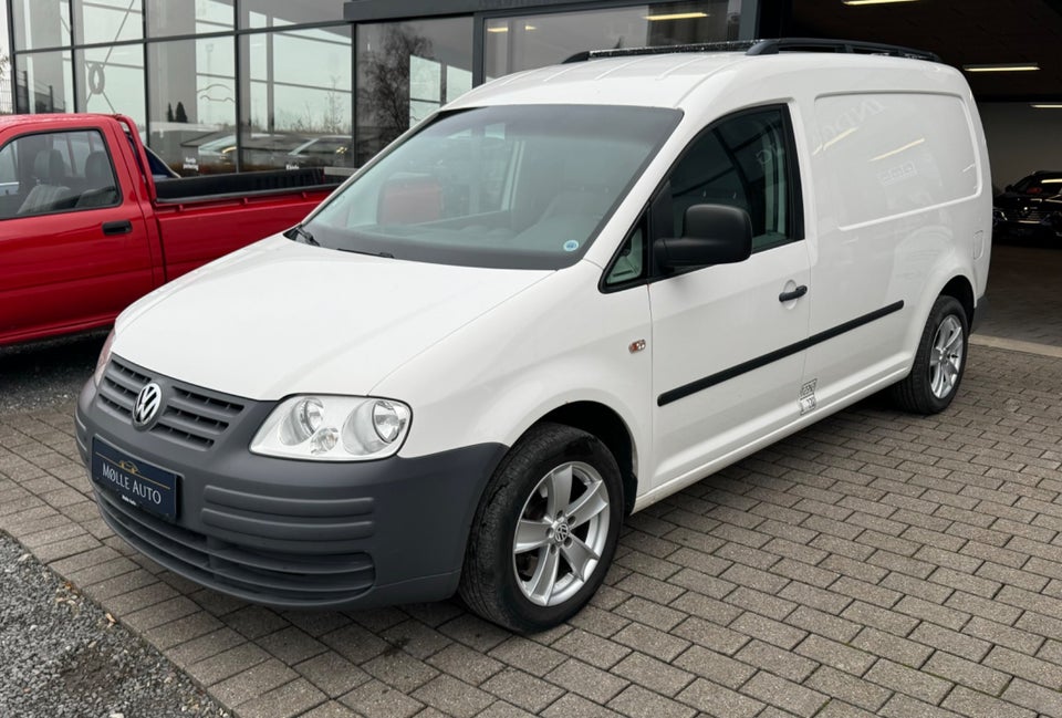 VW Caddy Maxi 2,0 TDi 140 Van 4d