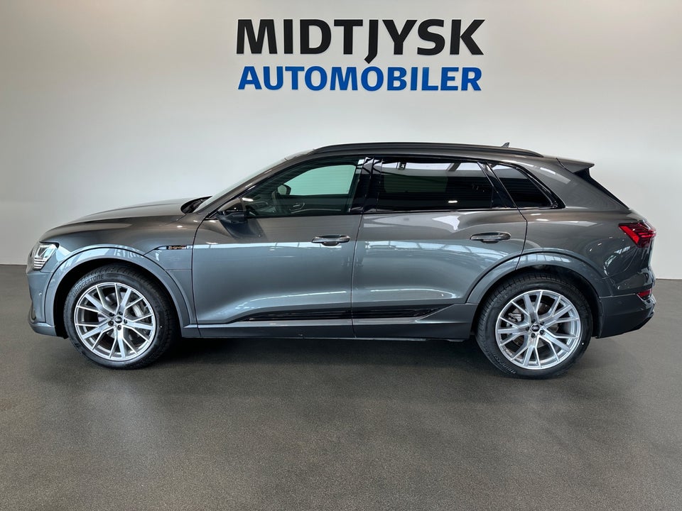 Audi e-tron 55 S-line quattro 5d