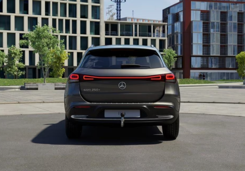 Mercedes EQA250+ Progressive 5d