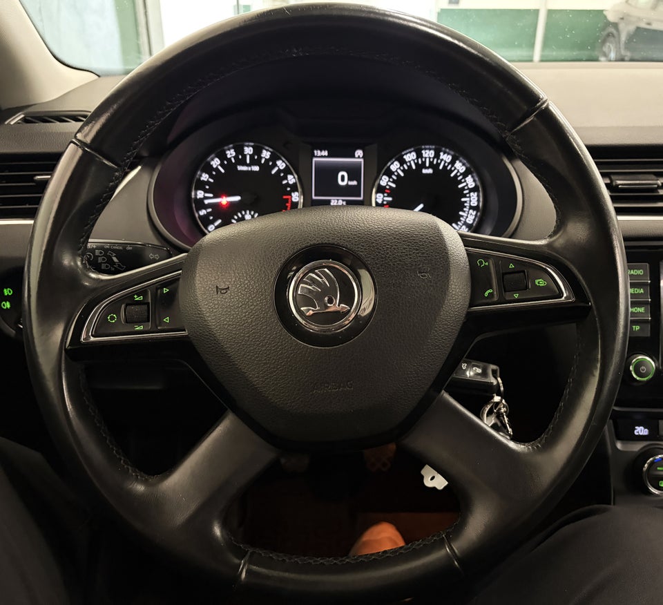 Skoda Octavia 1,6 TDi 105 Active Combi 5d