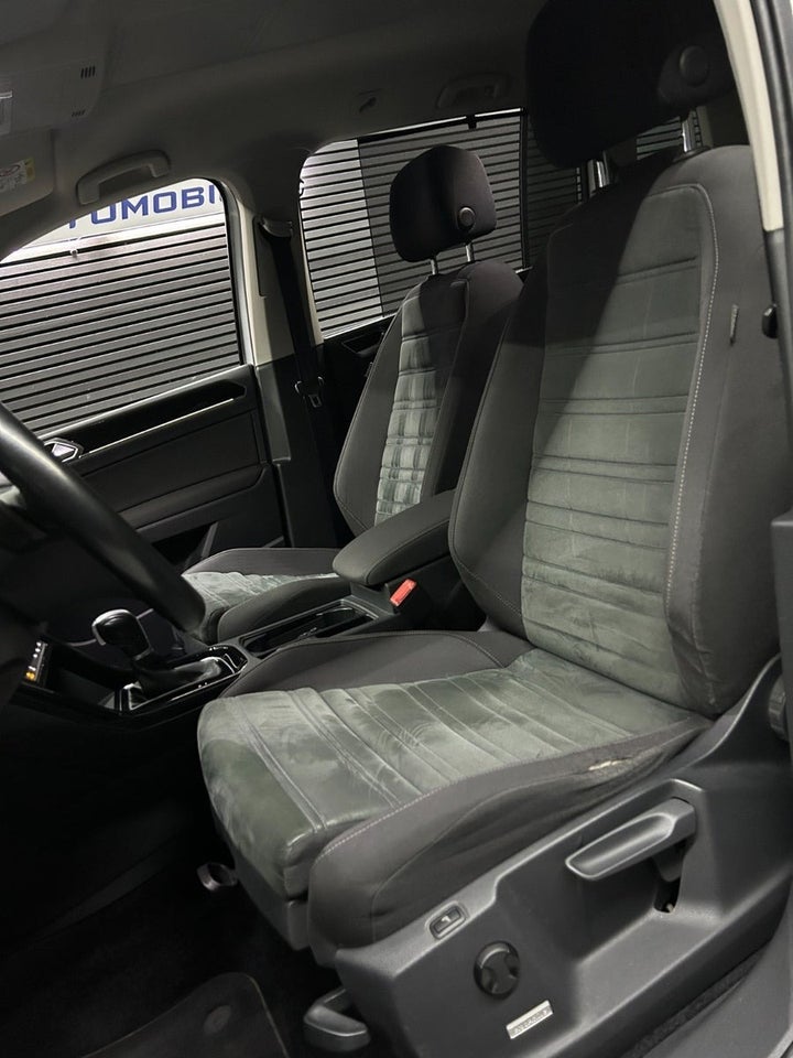 VW Touran 2,0 TDi 190 R-line DSG 5d