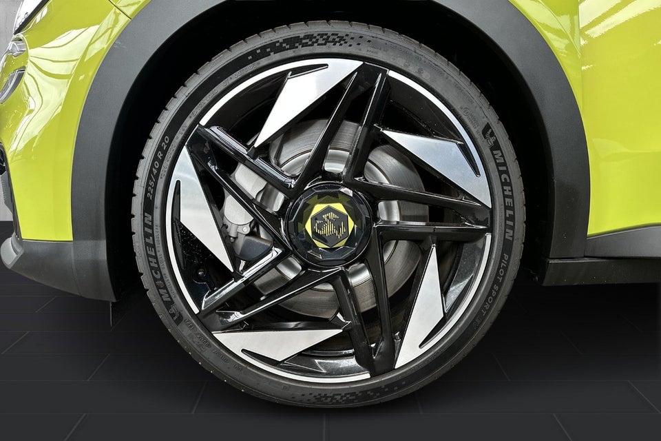 Abarth 600e Turismo 5d