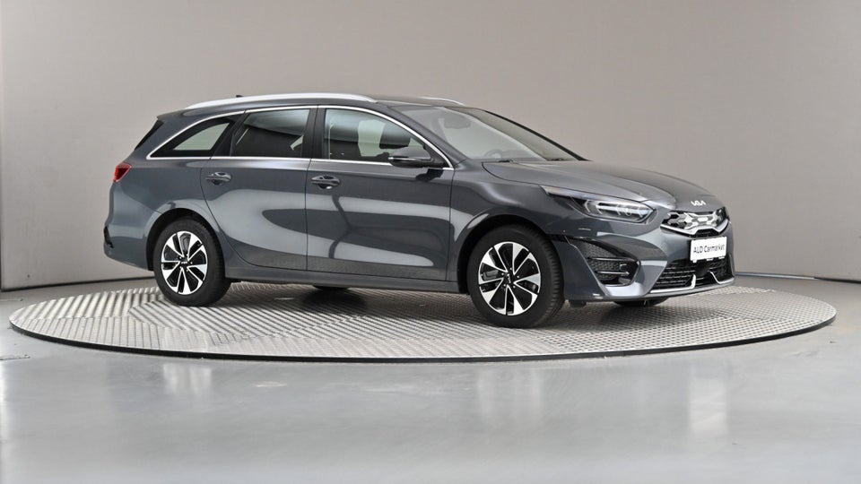 Kia Ceed 1,6 PHEV Prestige SW DCT 5d