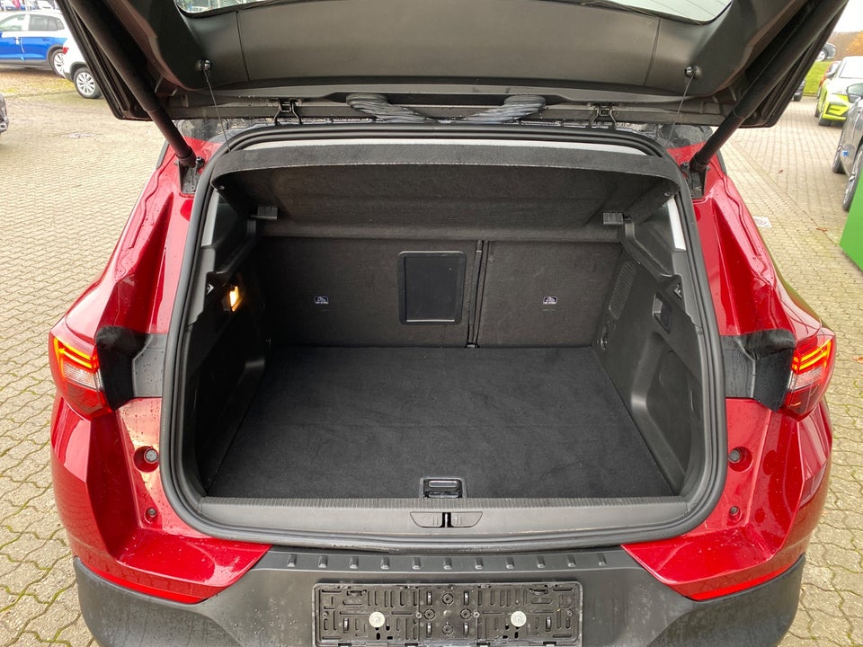 Opel Grandland X 1,6 Hybrid4 Exclusive aut. 5d