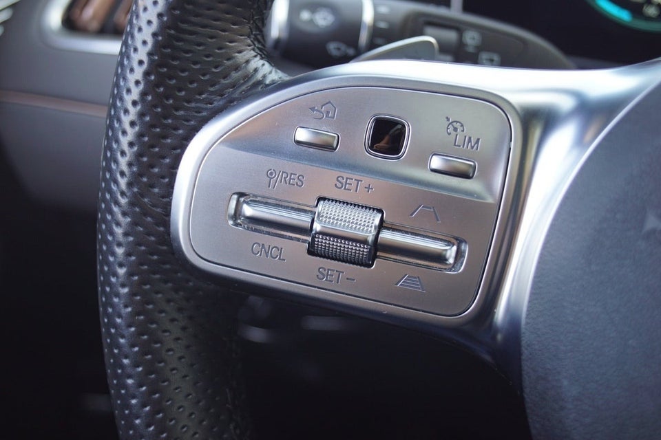 Mercedes EQC400 AMG Line 4Matic 5d