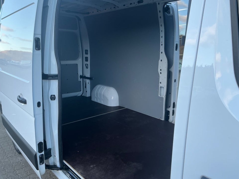 Renault Master IV T35 2,3 dCi 150 L3H2 Kassevogn Tekno