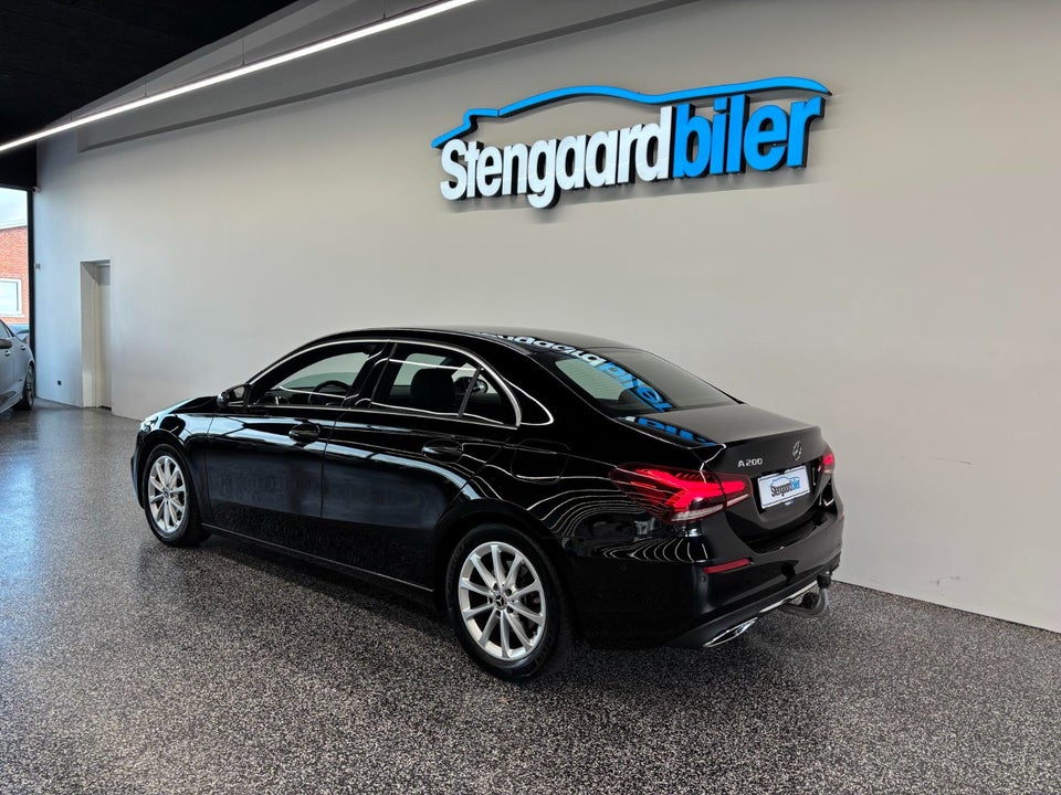 Mercedes A200 1,3 Progressive Line aut. 4d