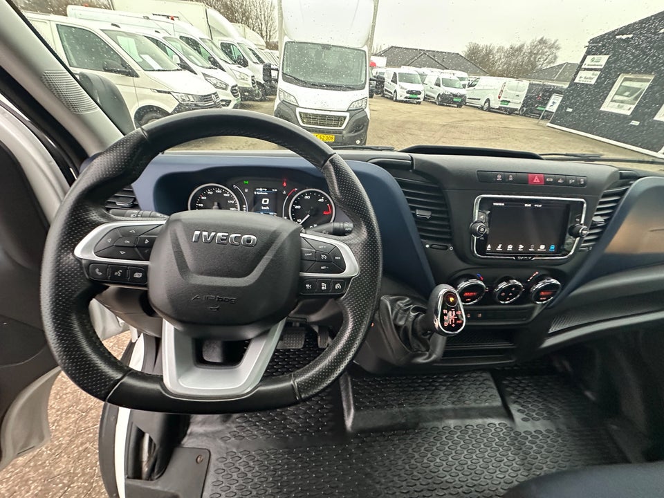 Iveco Daily 3,0 35S18 3750mm Lad AG8 2d