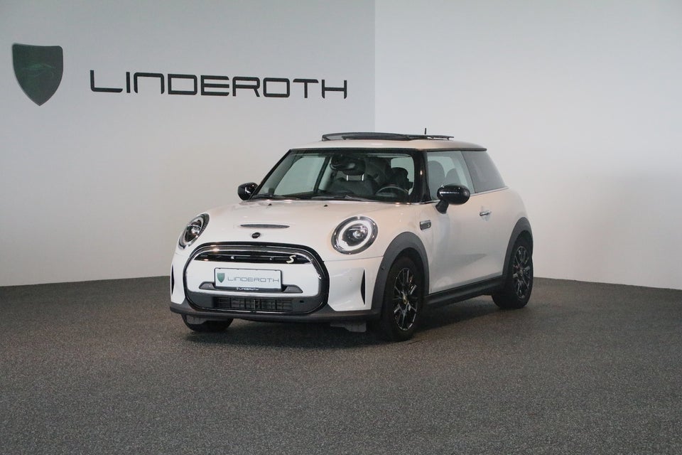 MINI Cooper SE Classic 3d