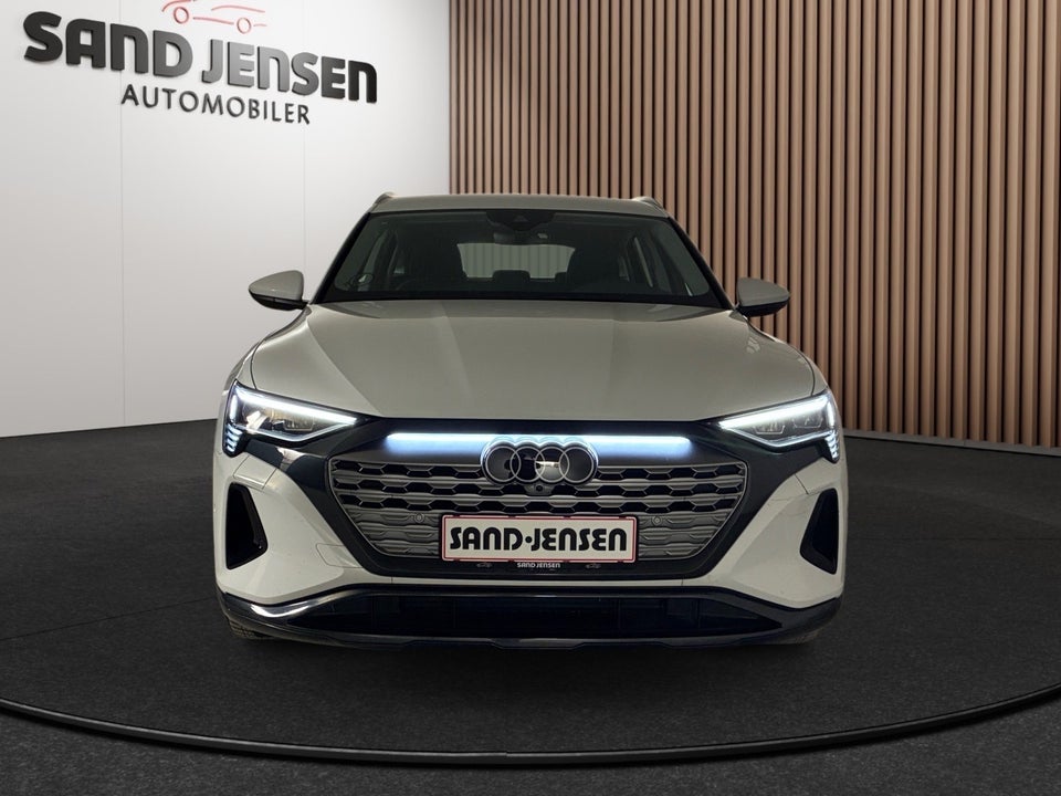 Audi Q8 e-tron 50 Prestige quattro 5d