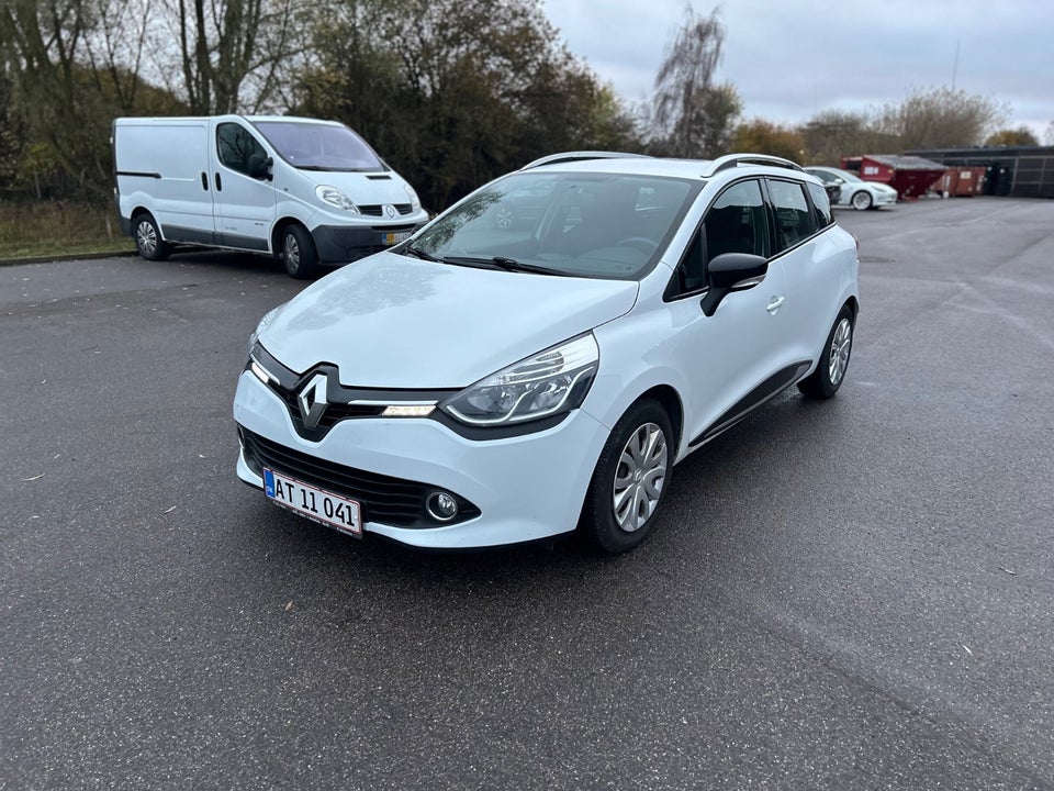 Renault Clio IV 0,9 TCe 90 Expression Sport Tourer 5d