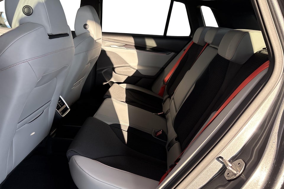 Skoda Elroq 85 iV 5d