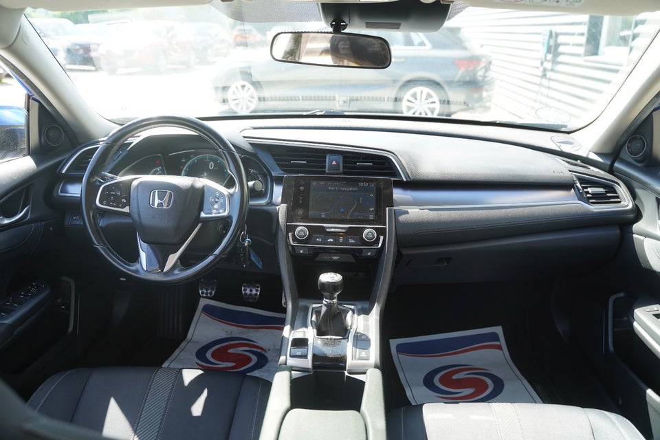 Honda Civic 1,6 i-DTEC Elegance 4d